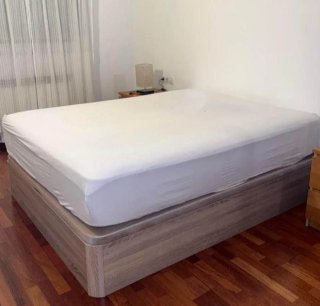 Letto a scomparsa in legno nuovo