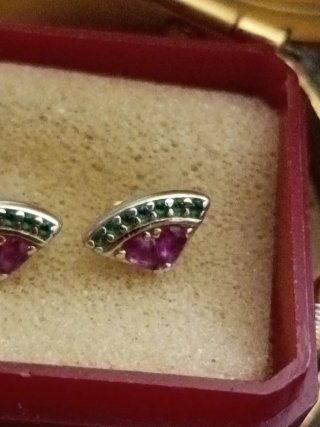 Pendientes Oro Rubí y Esmeraldas