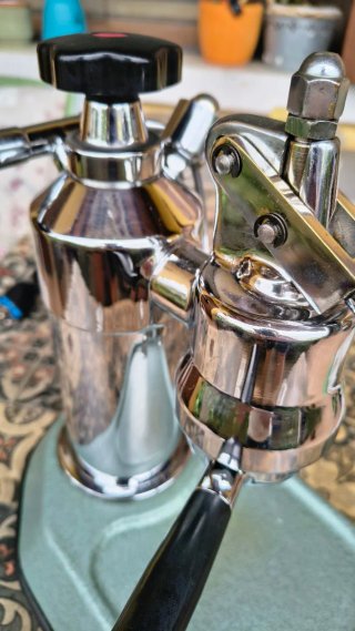 Macchina caffè a leva Caferina