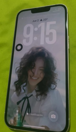 IPhone 13 Rosa