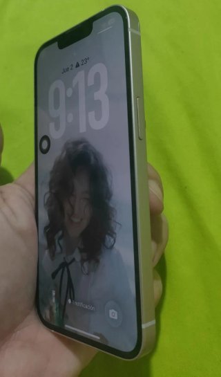 IPhone 13 Rosa