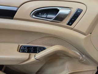 Porsche Cayenne 2012