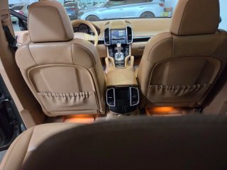 Porsche Cayenne 2012