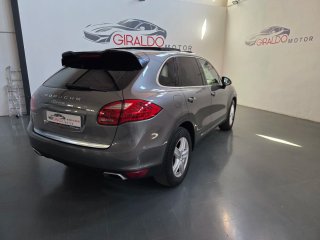 Porsche Cayenne 2012