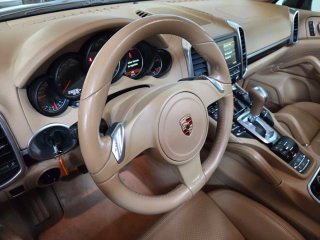 Porsche Cayenne 2012