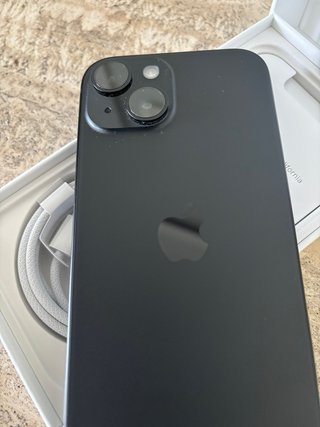 iPhone 15 - Negro - 128 GB - Nuevo