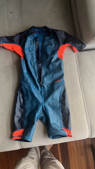 Neopreno corto infantil Nabaiji azul y naranja