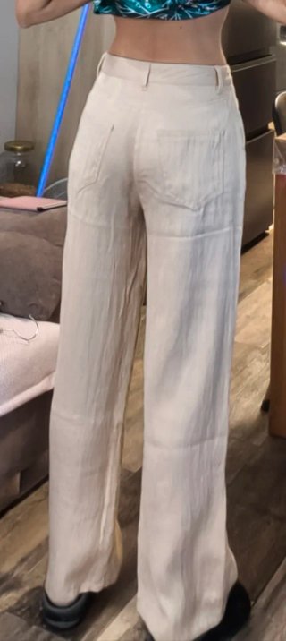 Pantalón fluido Mango beige