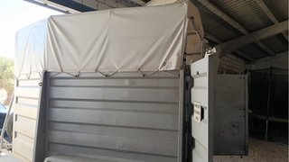 Remolque Van para caballos