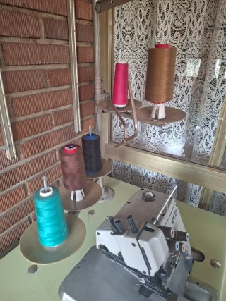 Máquina Remalladora Brother 5 hilos