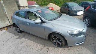 Despiece Volvo V40 D2 Plateado