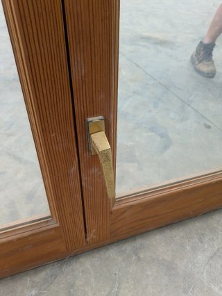 Ventana de madera con 3 cristales