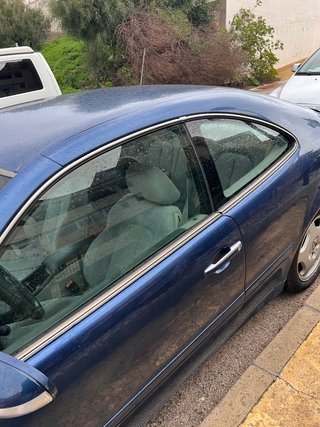 Mercedes-Benz  CLK 2001