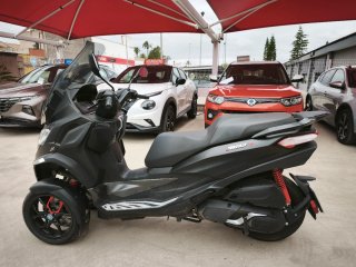 Piaggio MP3 400cc Scooter Negro