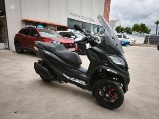 Piaggio MP3 400cc Scooter Negro