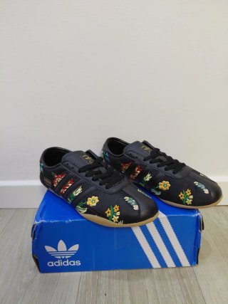 Zapatillas Adidas Tokyo Negro Talla 39 1/3