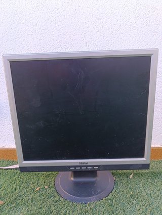 Monitor Targa Visionary 19 LCD + VGA