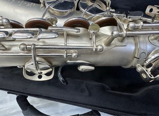 Saxofón alto Selmer Plateado
