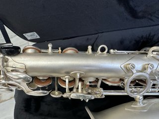 Saxofón alto Selmer Plateado