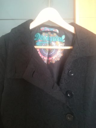 Abrigo Desigual Negro Multicolor