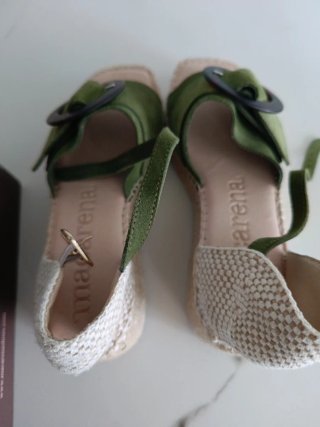 Sandalias Macarena Mujer Verde oliva y beige