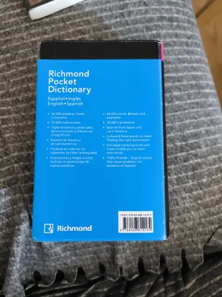 Richmond pocket dictionary español-inglés engli...