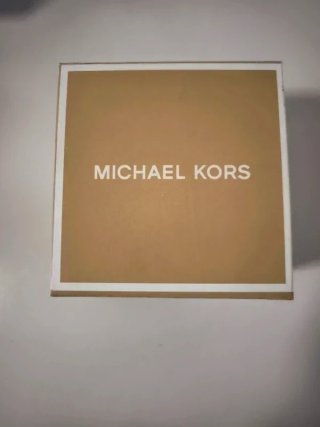 Caja y Bolsa Michael Kors Marrón