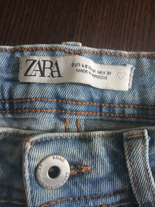 Pantalón corto vaquero ZARA chico Talla M
