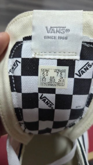 Scarpe Vans nuove mai indossate, Zapatillas nuevas