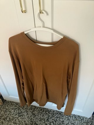 3 Jerseys manga larga beige