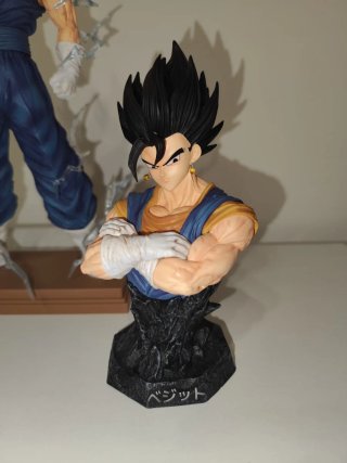 Figure Vegito Dragon Ball