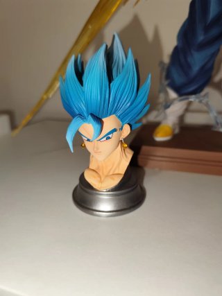 Figure Vegito Dragon Ball