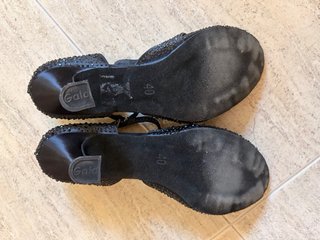 Zapatos de baile negros con pedrería