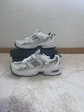 New Balance 530 Blancas/Plata