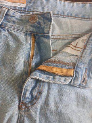 Pantalón corto vaquero chico