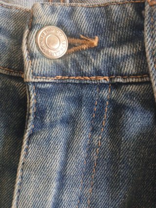 Pantalón corto vaquero Zara