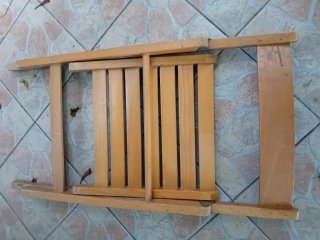 Sedia pieghevole in legno