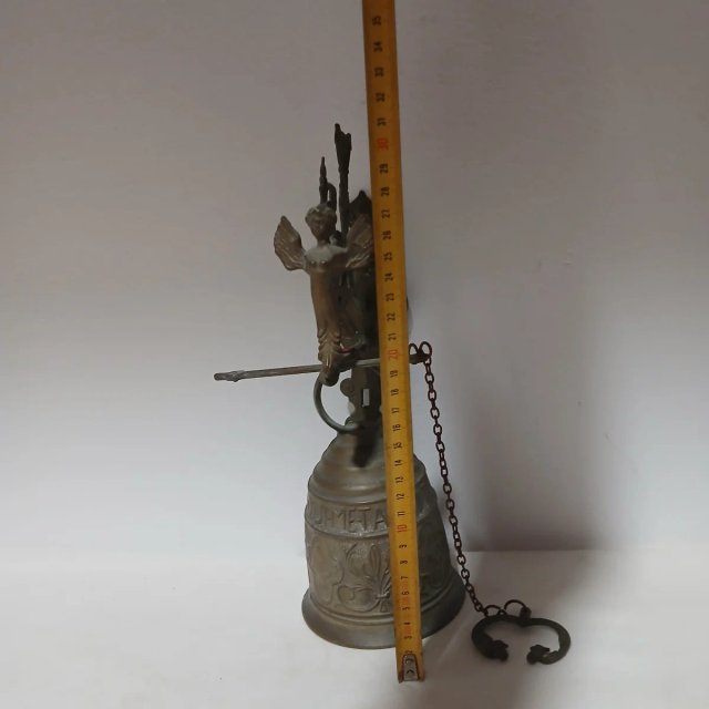 Timbre antiguo de latón con ángel
