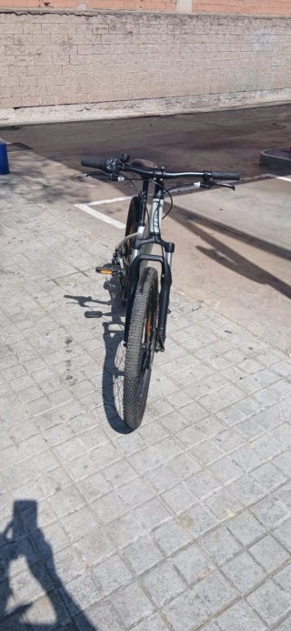 Bicicleta de Montaña Giant talla M