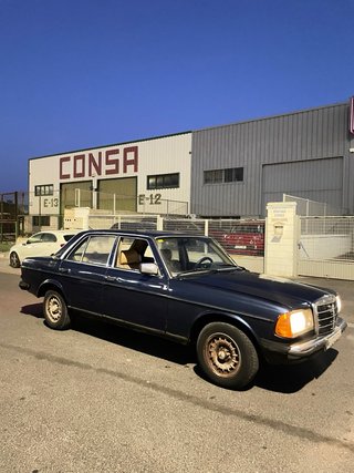 Mercedes-Benz Clase w123 (200) 1989