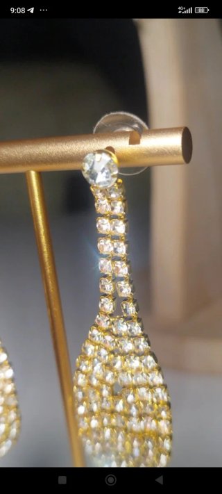Orecchini Intrend acciaio dorato strass 7,5 cm