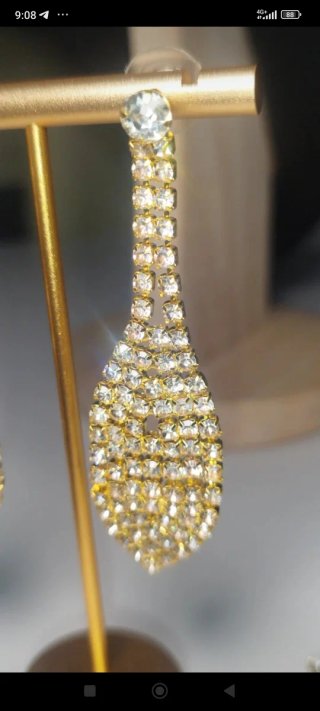 Orecchini Intrend acciaio dorato strass 7,5 cm