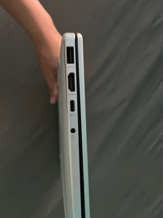 Portátil HP 14-ep0066ns Plata