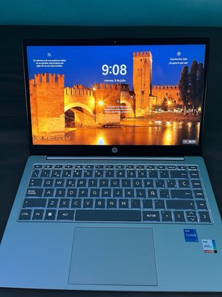 Portátil HP 14-ep0066ns Plata