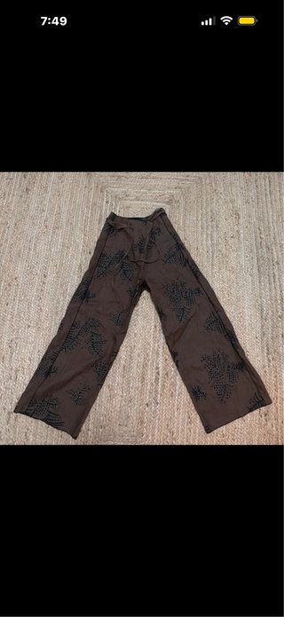 Pantalones Zara con abalorios