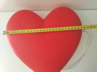 Lampada da parete a forma di cuore rossa