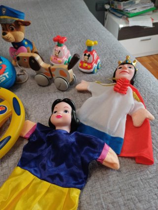 Lote de juguetes infantiles