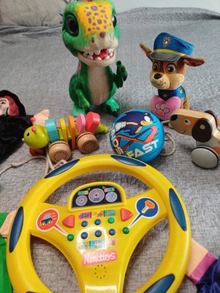 Lote de juguetes infantiles
