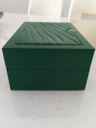 Caja y documentación Rolex