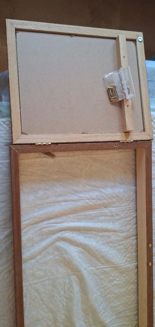 Cubre cuadro eléctrico madera